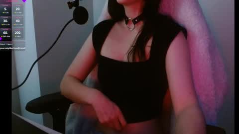 Lily Rone online show from 10-07-25, 10:23