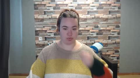 Snapshot of limalagris chatting on 02-23-25, 07:33 busty princess online show from 02-23-25, 07:33