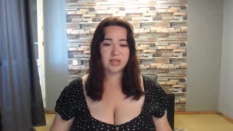 Snapshot of limalagris chatting on 09-21-25, 06:26 busty princess online show from 09-21-25, 06:26