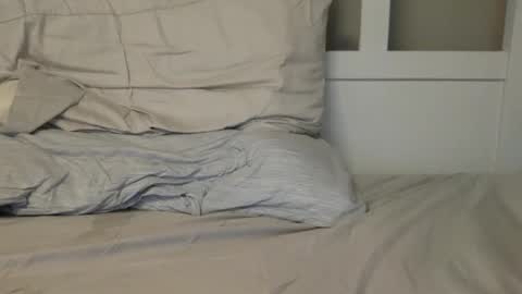 Chris online show from 11-06-25, 05:03