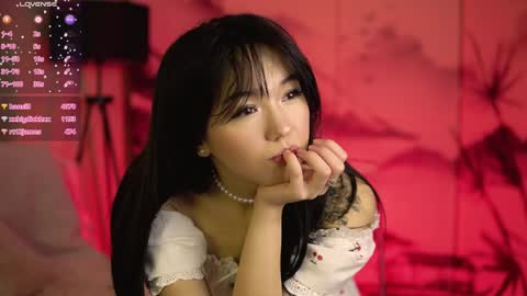 Lin Use menu to play with me  online show from 02-06-25, 08:45