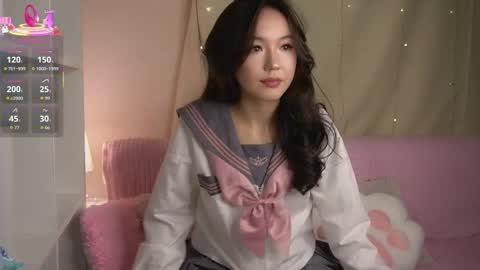 Lin Use menu to play with me  online show from 10-01-25, 07:20