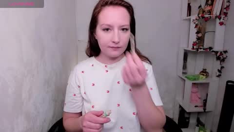 Lina online show from 10-14-25, 02:34