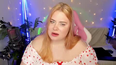 lina_linx online show from 01-19-25, 09:02