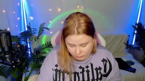 lina_linx online show from 01-25-25, 10:07