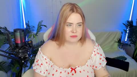 lina_linx online show from 01-30-25, 11:45