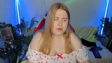 lina_linx online show from 02-04-25, 07:33