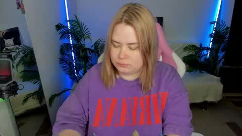 lina_linx online show from 02-17-25, 12:54