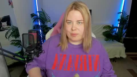 lina_linx online show from 02-17-25, 06:59