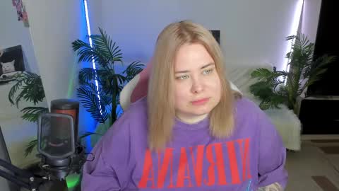 lina_linx online show from 02-24-25, 06:47