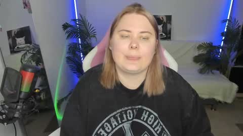 lina_linx online show from 03-04-25, 06:50