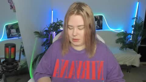 lina_linx online show from 03-08-25, 07:20