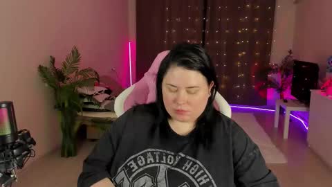 lina_linx online show from 09-19-25, 07:14
