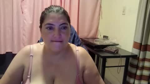 Snapshot of lina_maria99 chatting on 02-04-26, 01:44 Lina Mara99 online show from 02-04-26, 01:44