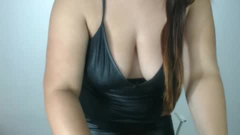 iiisabella online show from 09-16-25, 10:16