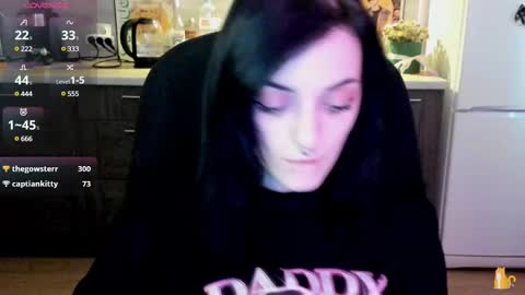 Snapshot of lina_tyaan chatting on 03-10-25, 01:54 Lina 3 1715622743 online show from 03-10-25, 01:54