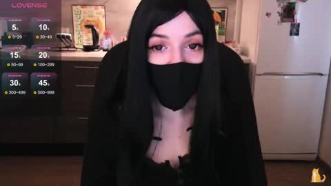 Snapshot of lina_tyaan chatting on 10-22-25, 07:52 Lina 3 1715622743 online show from 10-22-25, 07:52