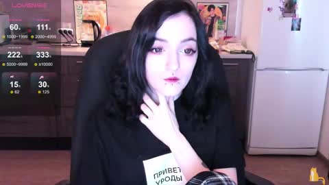 Snapshot of lina_tyaan chatting on 10-27-25, 08:18 Lina 3 1715622743 online show from 10-27-25, 08:18