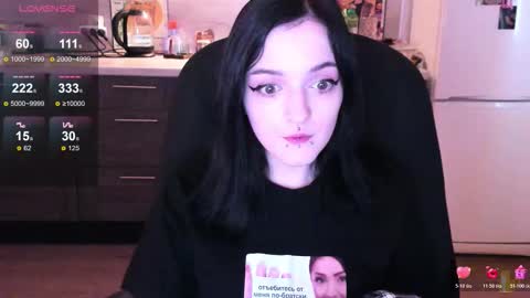 Snapshot of lina_tyaan chatting on 10-29-25, 08:16 Lina 3 1715622743 online show from 10-29-25, 08:16