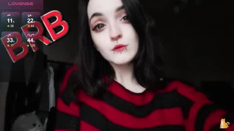 Snapshot of lina_tyaan chatting on 11-19-25, 08:03 Lina 3 1715622743 online show from 11-19-25, 08:03