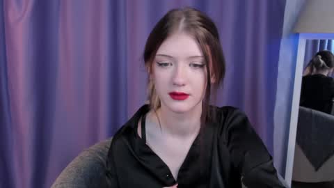 Lina online show from 12-20-24, 08:34