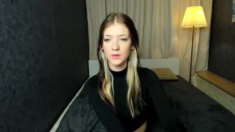 Lina online show from 12-23-24, 02:45