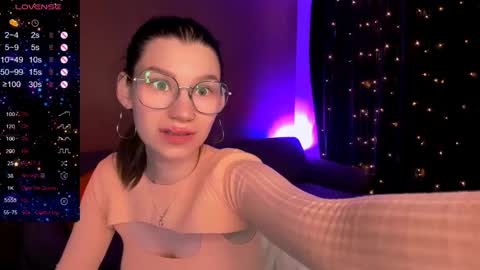 Snapshot of linablossom chatting on 03-23-26, 08:18 Lina online show from 03-23-26, 08:18