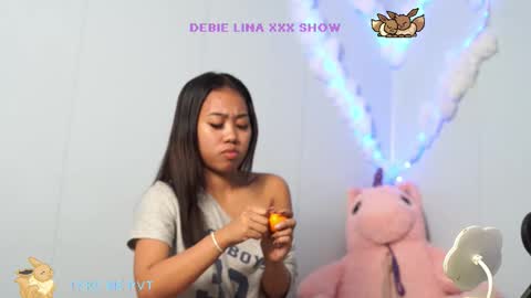 Snapshot of linadebie chatting on 09-26-25, 04:11 LinaDebie online show from 09-26-25, 04:11