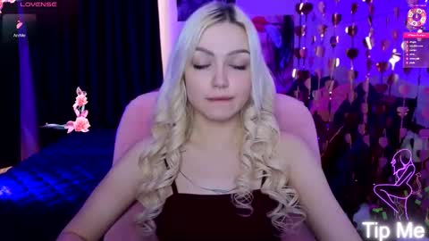 Snapshot of linalirian chatting on 02-27-26, 10:04 I am Lina online show from 02-27-26, 10:04