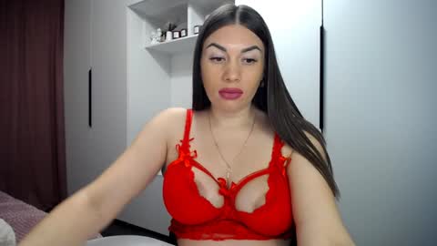 Snapshot of linasparks chatting on 12-10-24, 02:50 Lina Sparks online show from 12-10-24, 02:50