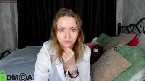 Linda  GMT2 Mon Tu Fri Sa Su  0300am-1000 am online show from 09-21-25, 11:50