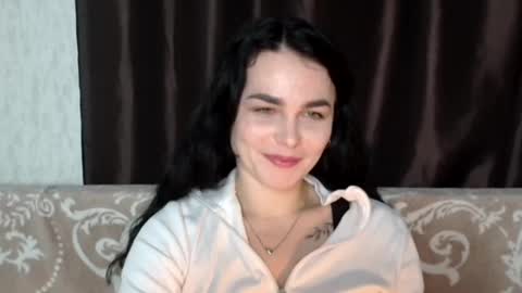 Linda online show from 03-03-25, 10:42