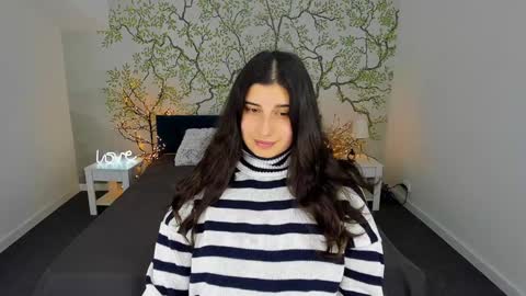 Linda online show from 01-25-25, 07:28