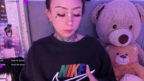 Lindaa maria  online show from 01-16-26, 05:00