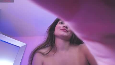 Maria Paula online show from 09-29-25, 12:10
