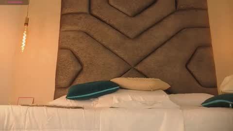 Linda Saenz online show from 10-18-25, 11:33