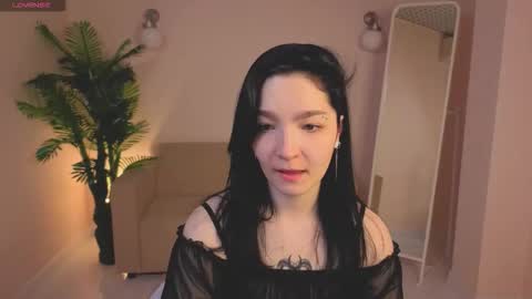 Linda online show from 11-24-25, 12:43