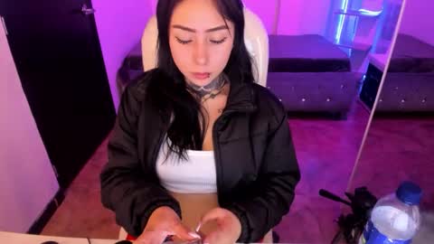 Snapshot of lindaa_miller chatting on 10-13-25, 08:31 linda miller online show from 10-13-25, 08:31