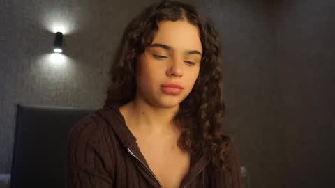 Linda online show from 03-20-26, 01:38