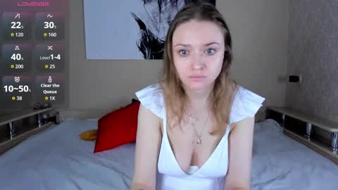 Snapshot of lindaeva chatting on 11-11-25, 01:16 Linda online show from 11-11-25, 01:16