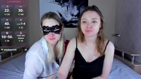 Snapshot of lindaeva chatting on 11-23-25, 02:44 Linda online show from 11-23-25, 02:44