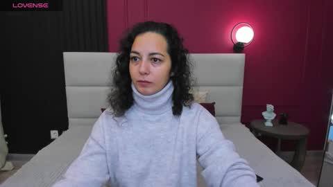 Linda online show from 09-29-25, 01:22