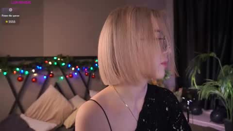 your Linda is back online show from 01-12-26, 04:39