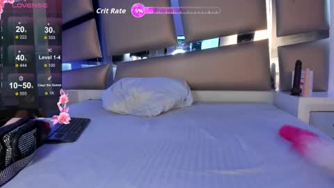 lindsy_evans_ online show from 09-30-25, 02:55
