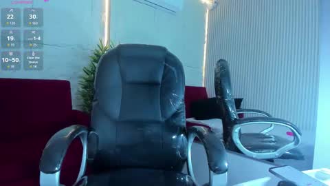 LINDA online show from 11-22-25, 11:53