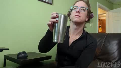 Linzy19 online show from 12-03-25, 03:32