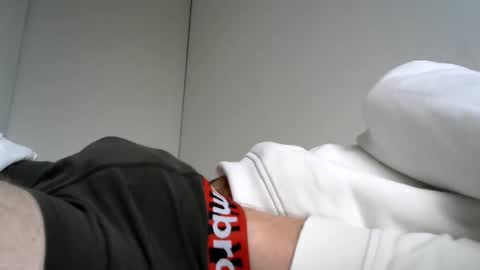 Snapshot of lion2662 chatting on 01-03-25, 01:47 lion2662 online show from 01-03-25, 01:47