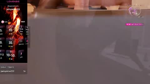 EllaX online show from 10-22-25, 05:56