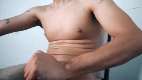 lion_20cm online show from 09-12-25, 01:49