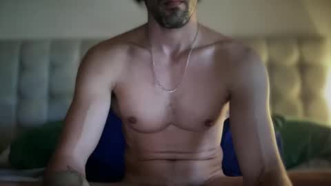 Snapshot of lion_hotty chatting on 11-17-25, 05:52 lion_hotty online show from 11-17-25, 05:52